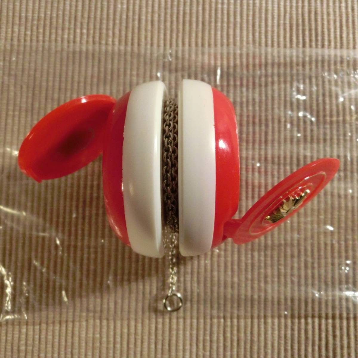 Amazon.co.jp: スケバン刑事 ヨーヨー 両面フタ チェーン 鎖 斉藤由貴