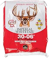 Vista 1 de Whitetail Institute Suplemento mineral y vitamínico 30-06 para parcelas de alimentos de ciervos – Proporciona nutrición para la construcción