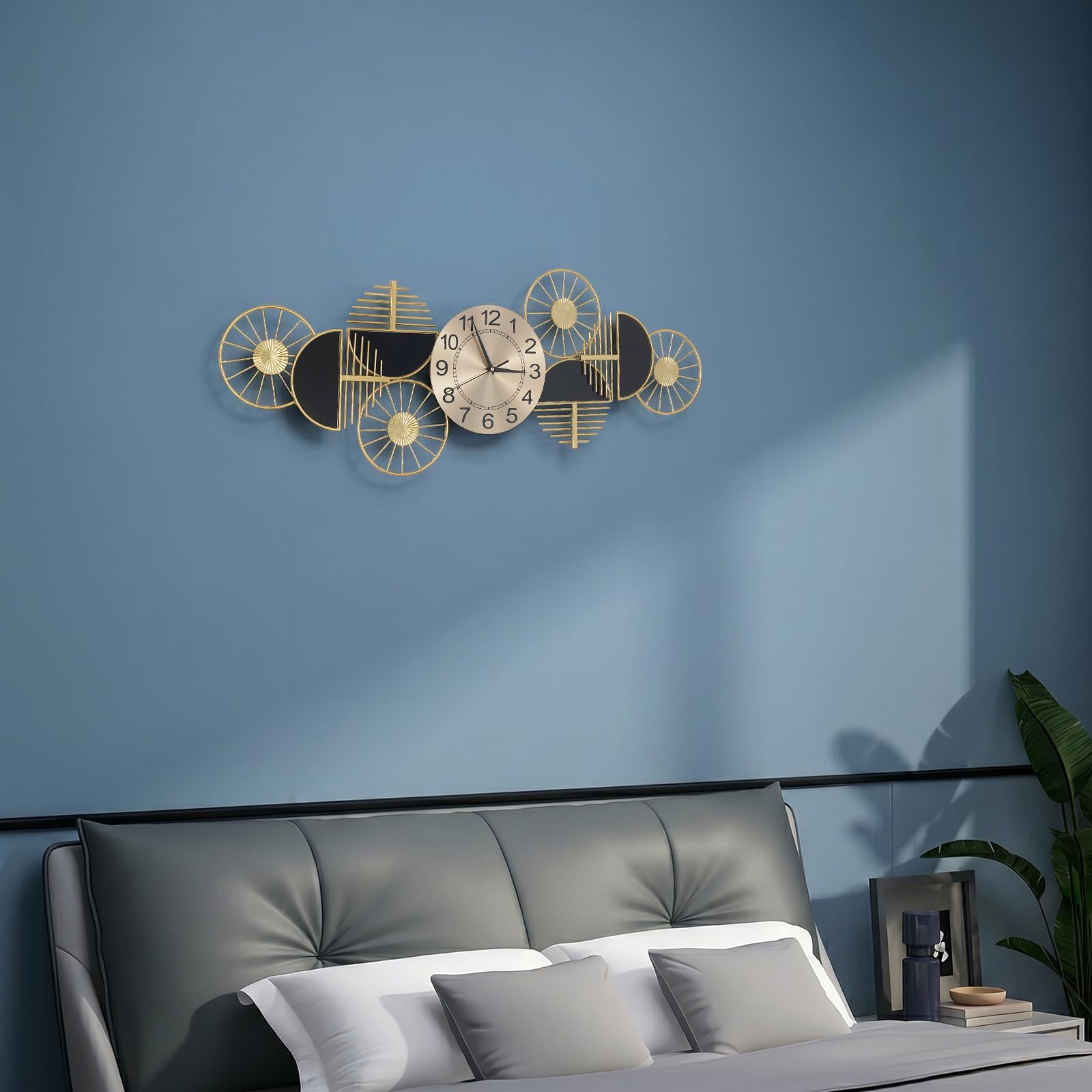 Metalowy zegar ścienny 100 × 40 cm jako sztuka ścienna zegar