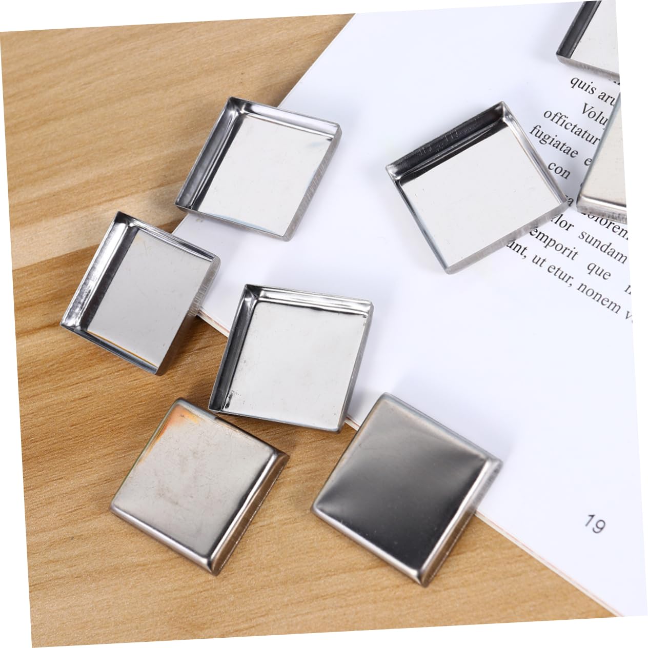 IWOWHERO 2sets Metal Eyeshadow Pans Empty 10 Pans Set Small Powder Container for Diy Makeup Highlighter Palette 60pcs*2