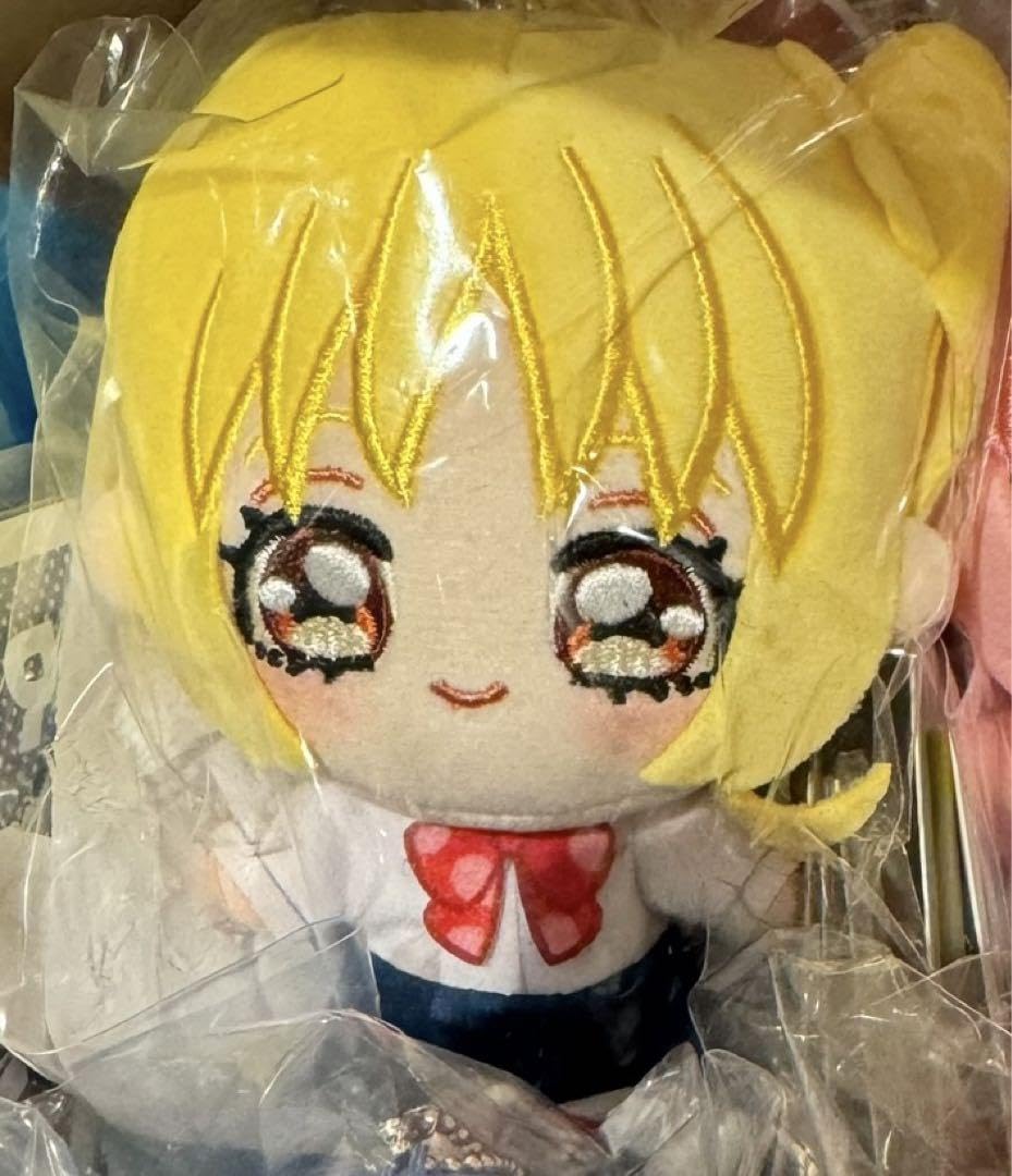 Amazon.co.jp: ぼっちざろっく展 きゅるぬい ぬいぐるみ 伊地知