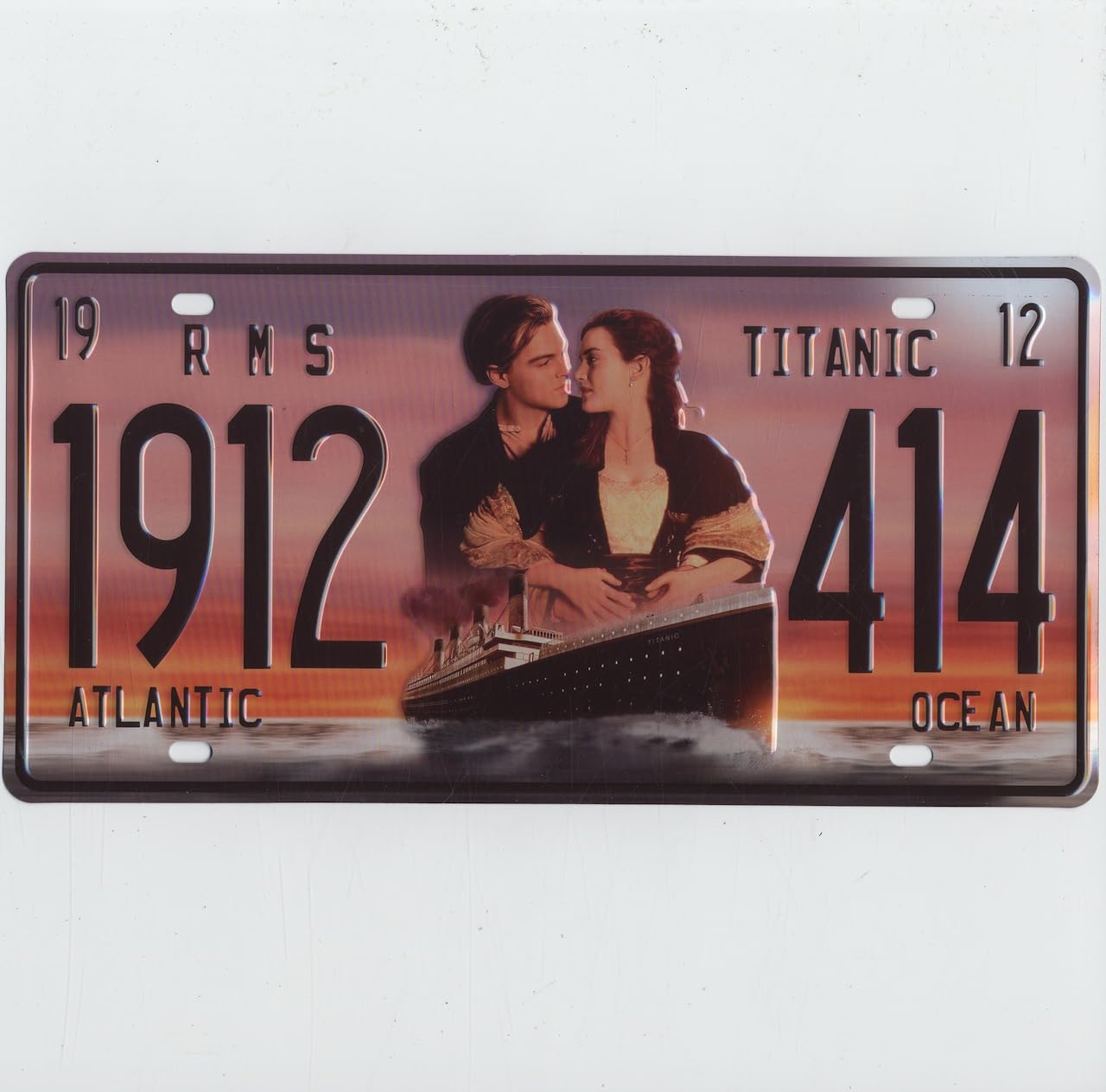 OPO 10 - Lotto di 2 Oggetti da Collezione del Famoso transatlantico RMS Titanic: Nave + Targa Decorativa