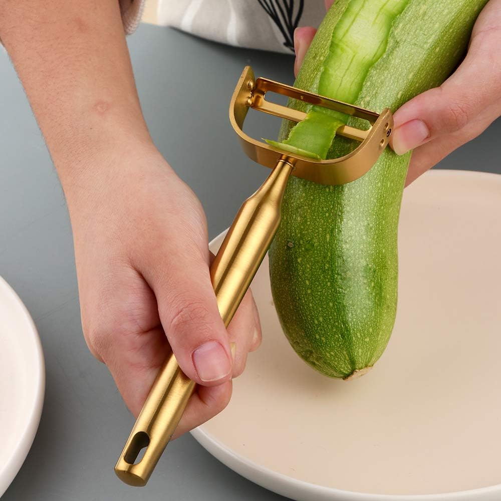 TEHAHA Colander Set With Peeler,3 in 1 Strainer for Kitchen: Stainless Steel Vegetable Slicer,Large Capacity Drain Basket With Mixing Bowl For Washing Vegetables, Fruit, Rice,Dishwasher Safe,Gold.