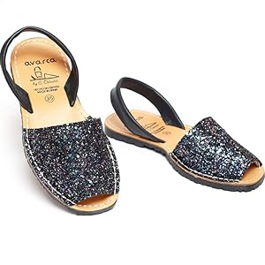 Avarca Leather Flat Sandals for Women – Made in Spain – Peep Toe Womens Sandals, Perfect Beach Essentials – Comfortable Spanish Women’s Shoes for Every Occasion, Handmade Slingback Shoes