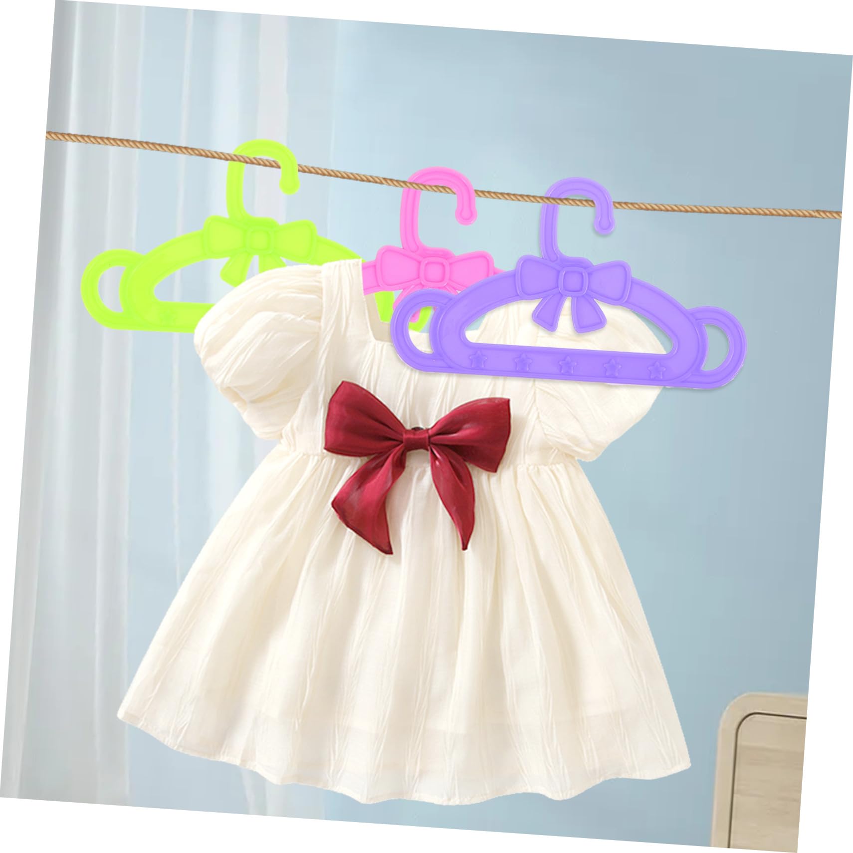 Percha para Ropa de Muñecas de 18 Pulgadas, 15 Piezas | Plástico, Juego Multicolor Rosa Verde Morado, Accesorio para Prendas de Muñecas