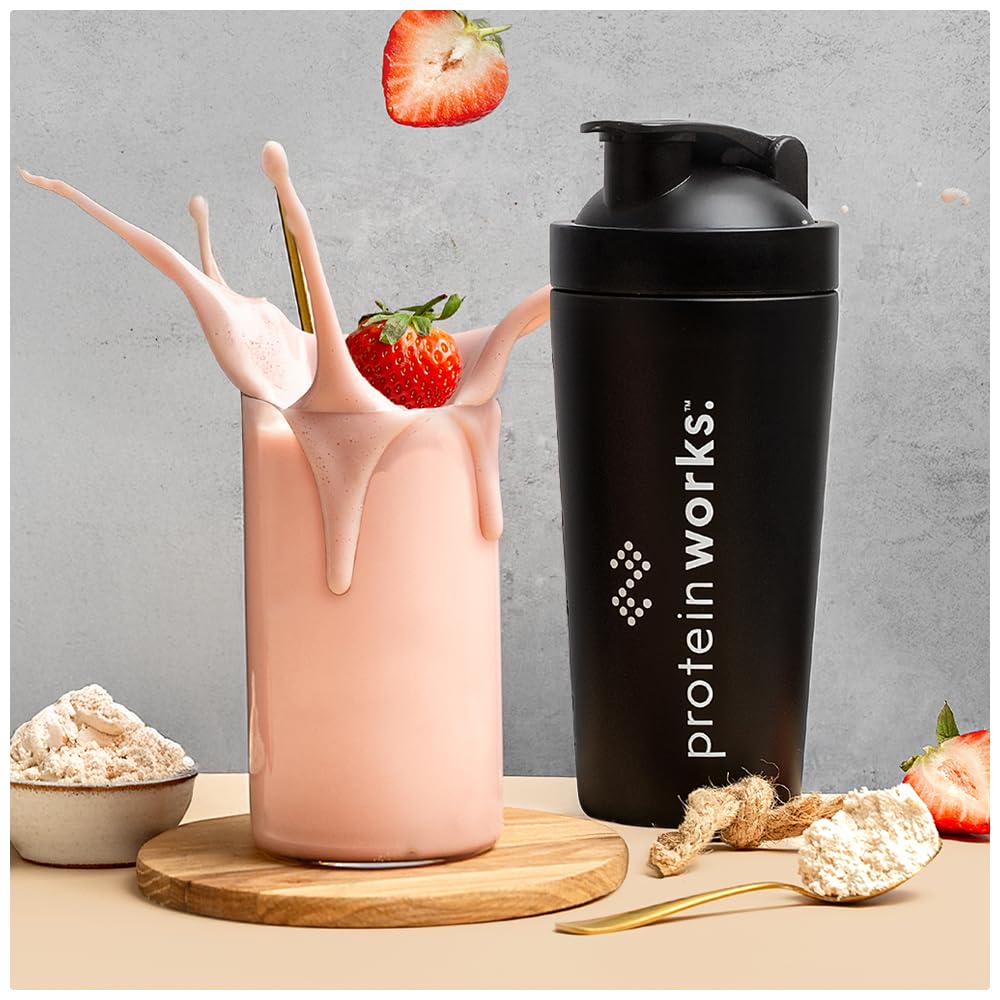 Protein Works | Vegan Complete Meal 360 – GOLD Innovation, Shake Sostitutivo Pasti Vegan Premiato, Ingredienti Vegetali Premium, Vitamine & Minerali, Crema alla Vaniglia, 5 Pasti, 500g