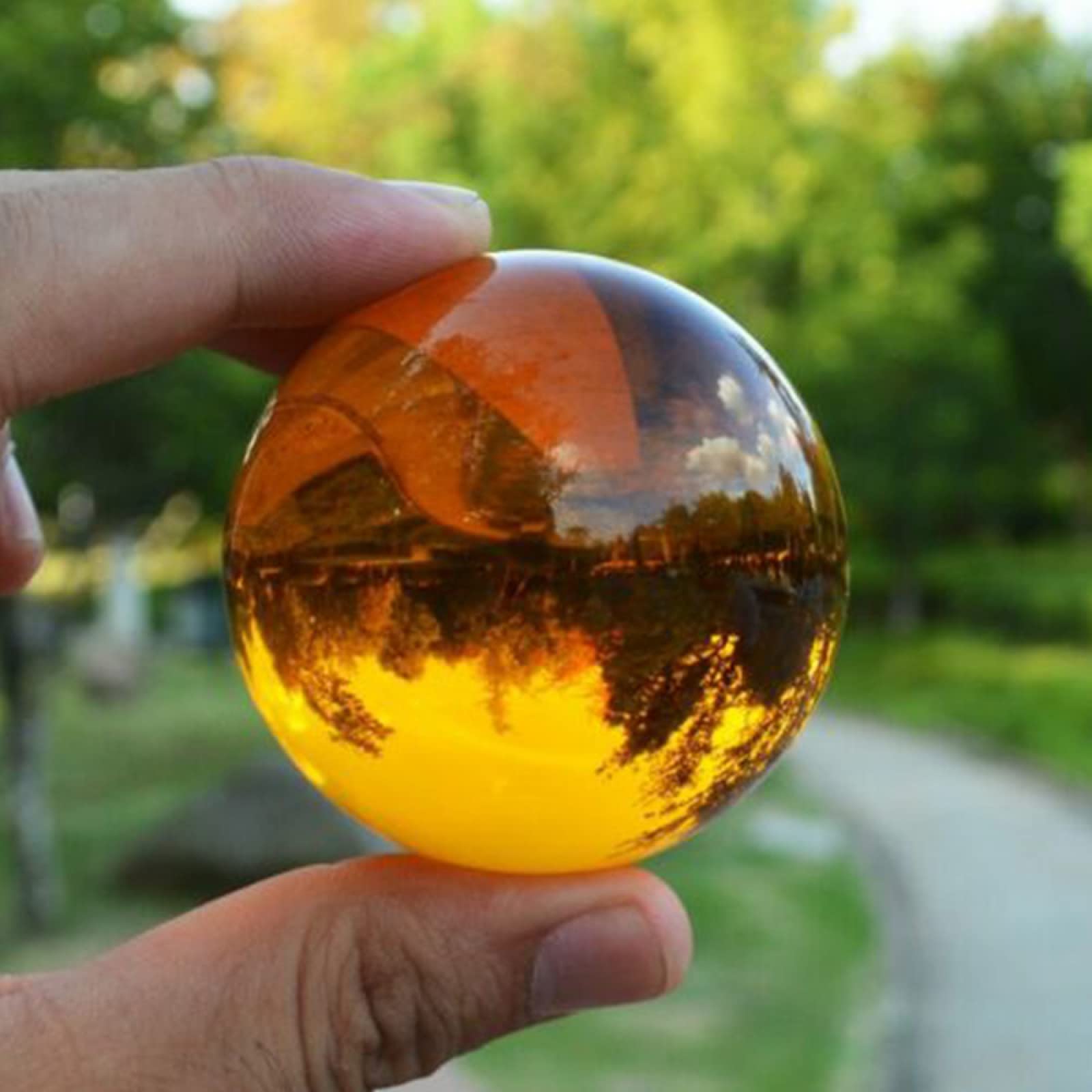 天然 水晶石　玉　球　直径75㎜ Amazon.co.jp: 天然水晶の原石 琥珀天然水晶玉球、60mm (Size