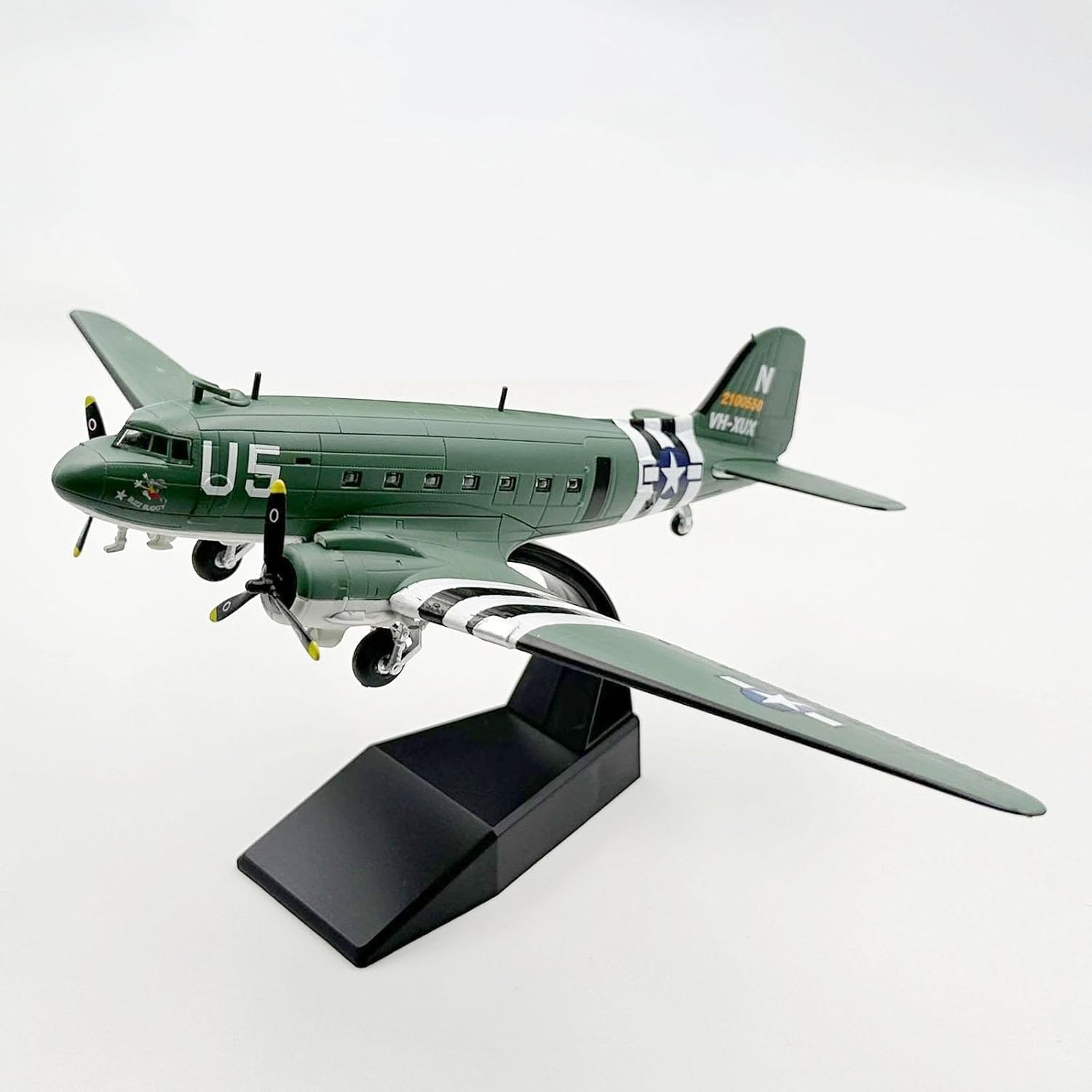 Douglas C-47 Dakota Diecast Metal Aircraft Model Plane Gift - 1/100 Scale