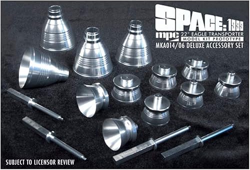 Miniatura 2 de Platz MPC Space 1999 Eagle Transporter Deluxe Juego de accesorios MKA014