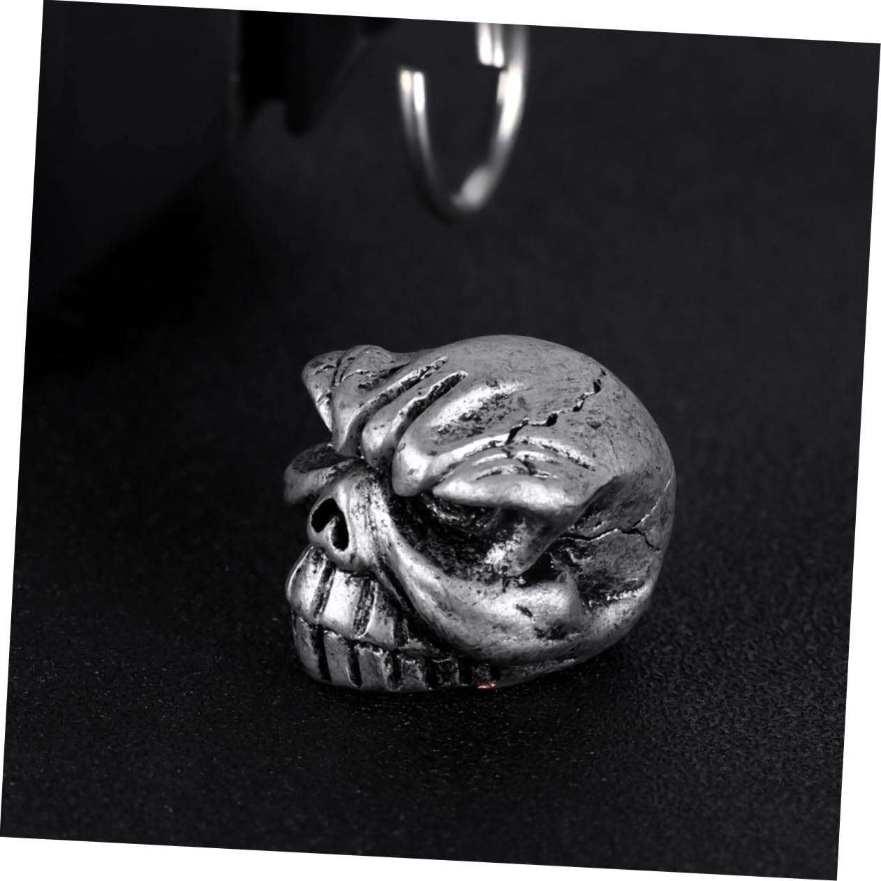 GLEAVI 3sätze Skull Ventilkappen Für Motorräder Und Fahrräder Kreatives Design Silber Schützt Vor Schmutz Und Feuchtigkeit Einfache Installation Zubehör Für Biker Und Radfahrer