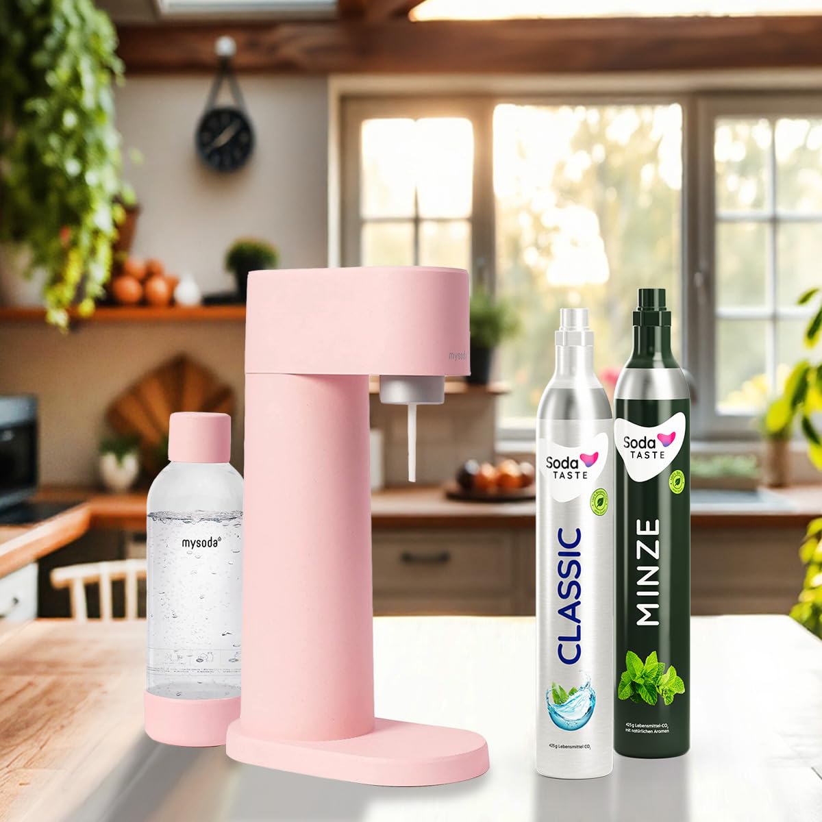 SodaTASTE Sparpaket: Mysoda Woody - Wassersprudler aus erneuerbarem Holzkomposit mit 1L BPA-freier Plastikflasche, CO2-Zylinder Classic + CO2-Zylinder Minze (Rosa)