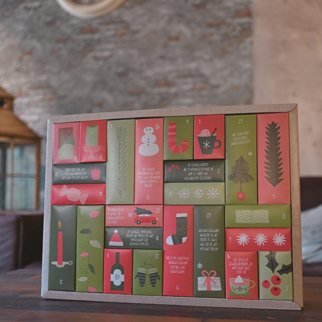 XXL Adventskalender 2026 Süßigkeiten, Alkohol & Feinkost | Deheck Premium | Kalender für Weihnachten mit Wechselmotiv | mit Likör, Spirituose, Glühwein, Schokolade, Tee, Gewürze, Aufstrich & mehr