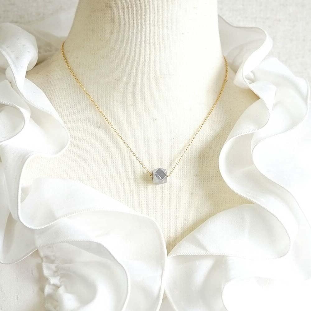 [ブルーコーン] パワーストーン ペンダント 14KGF 神聖幾何学 フラワーオブライフ 隕石 ペンダント 一粒 幸運 開運 運勢Ｕ