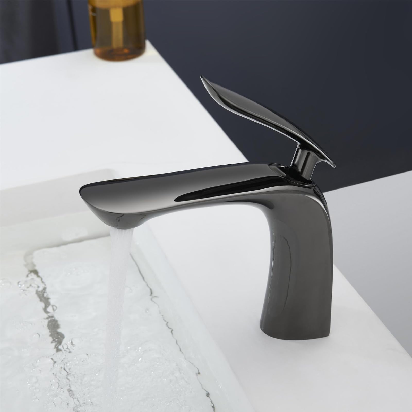 Rubinetto Miscelatore Lavabo Monoforo in Ottone