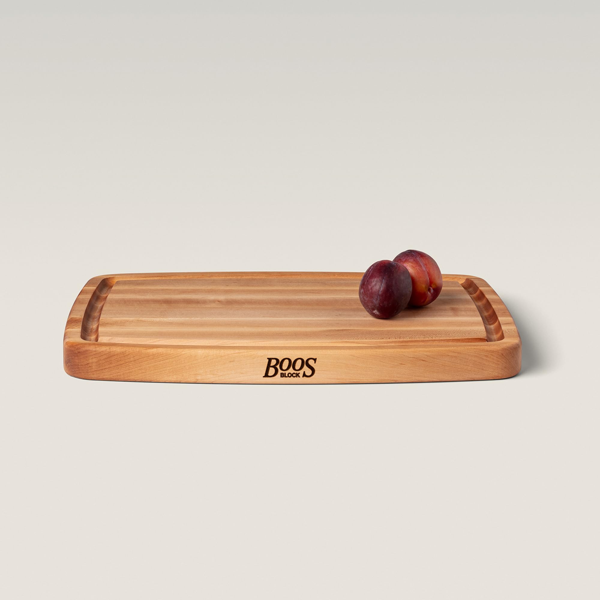 John Boos CB Series Rectangular Wooden Maple Cutting Board 20”x14” – 1.5” Thick, 12-lb Reversible Butcher Block with Rounded Edges, Juice Groove, Edge-Grain & Finger Grips – Made in the USA: 20"L x 14"W