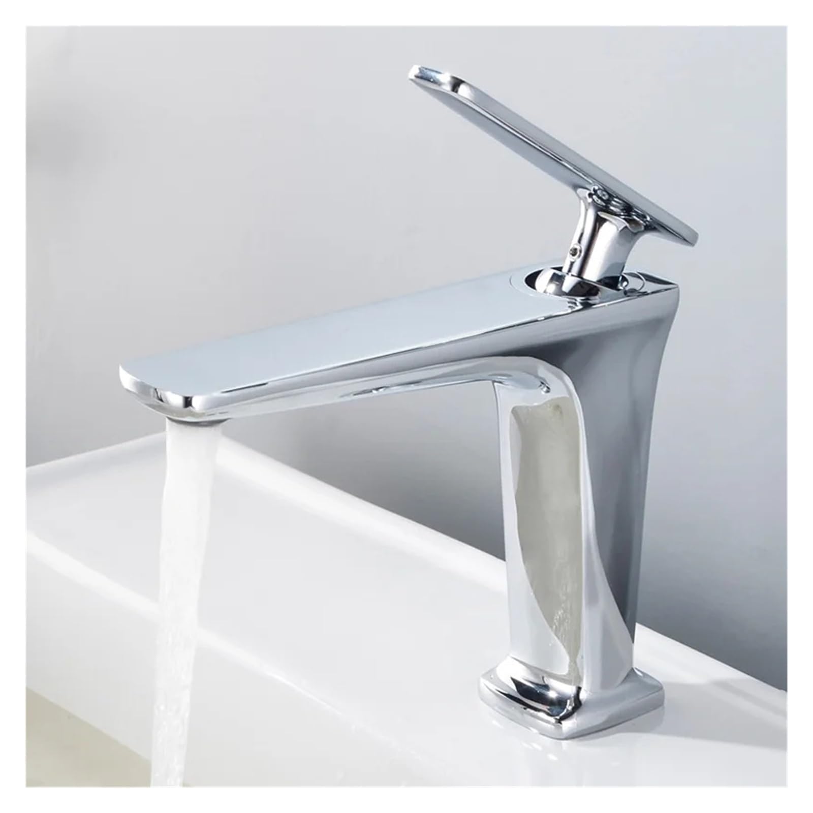 Grifo de lavabo de latón de alta calidad con un diseño de un solo orificio