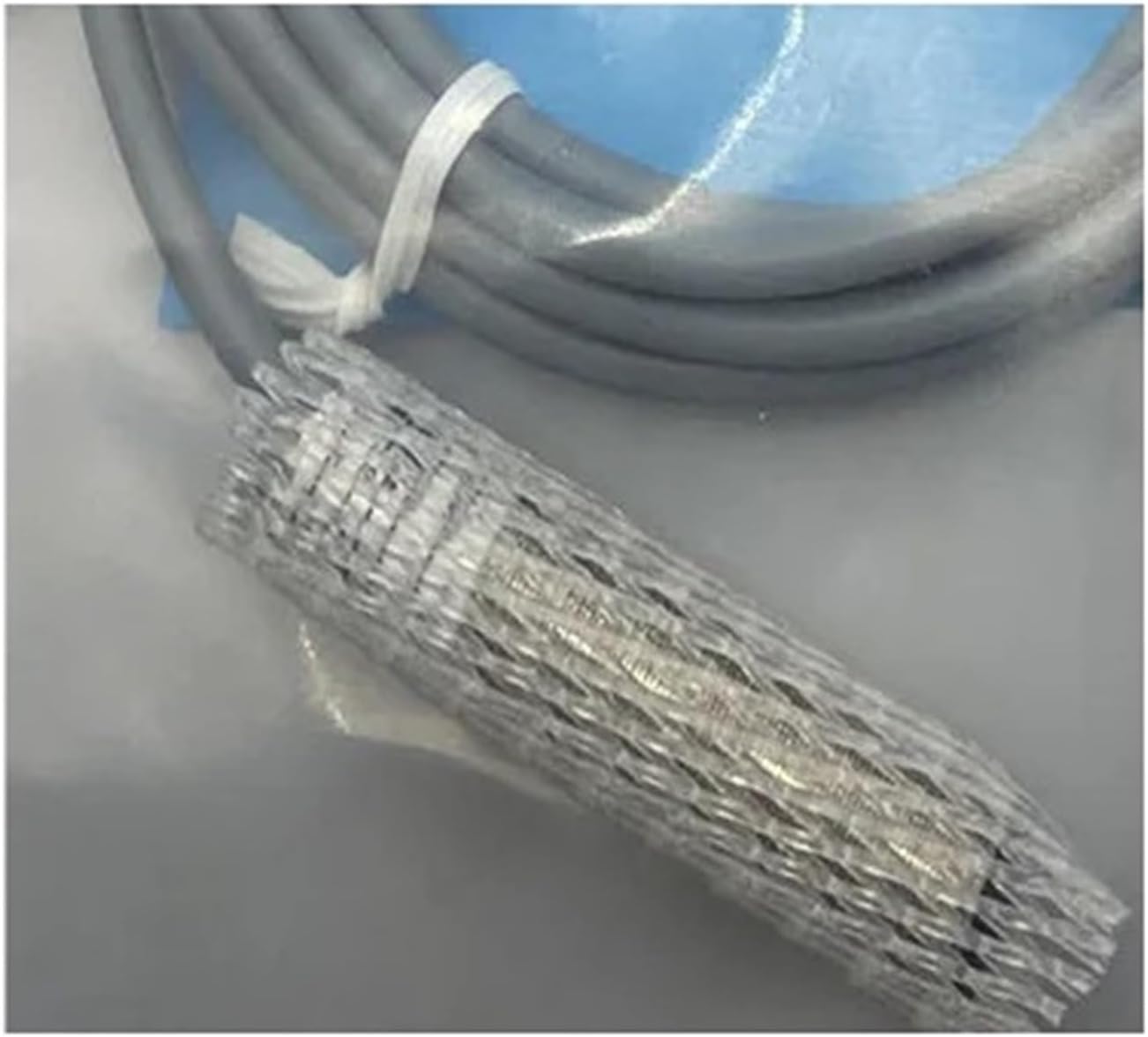 FM12-TOP2-C31P2 proximity switch sensor