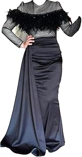 فستان ساتان اسود مع ريش للصدر