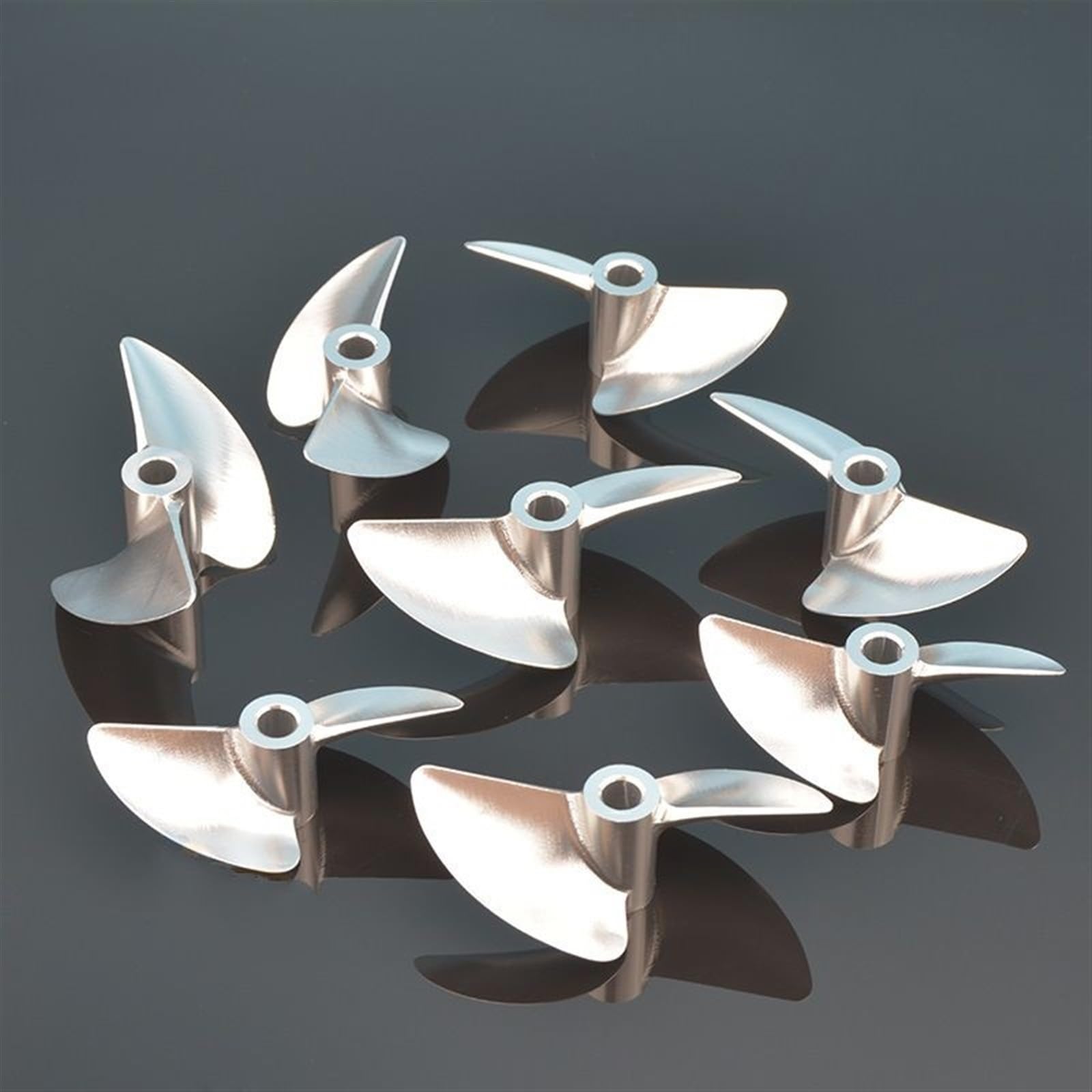 Zdalnie sterowana łódka RC 6.35mm 7075 aluminium 2 ostrza śmigła lewy/prawy D56/58/60/62/64/66/68/70/76mm do 6.35mm 1/4 "RC wał napędowy (Color : D58mm Right 5816)