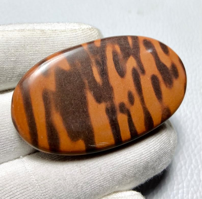 Jaspe peau de tigre cabochon 50mm pour réparer ou personnaliser une bague