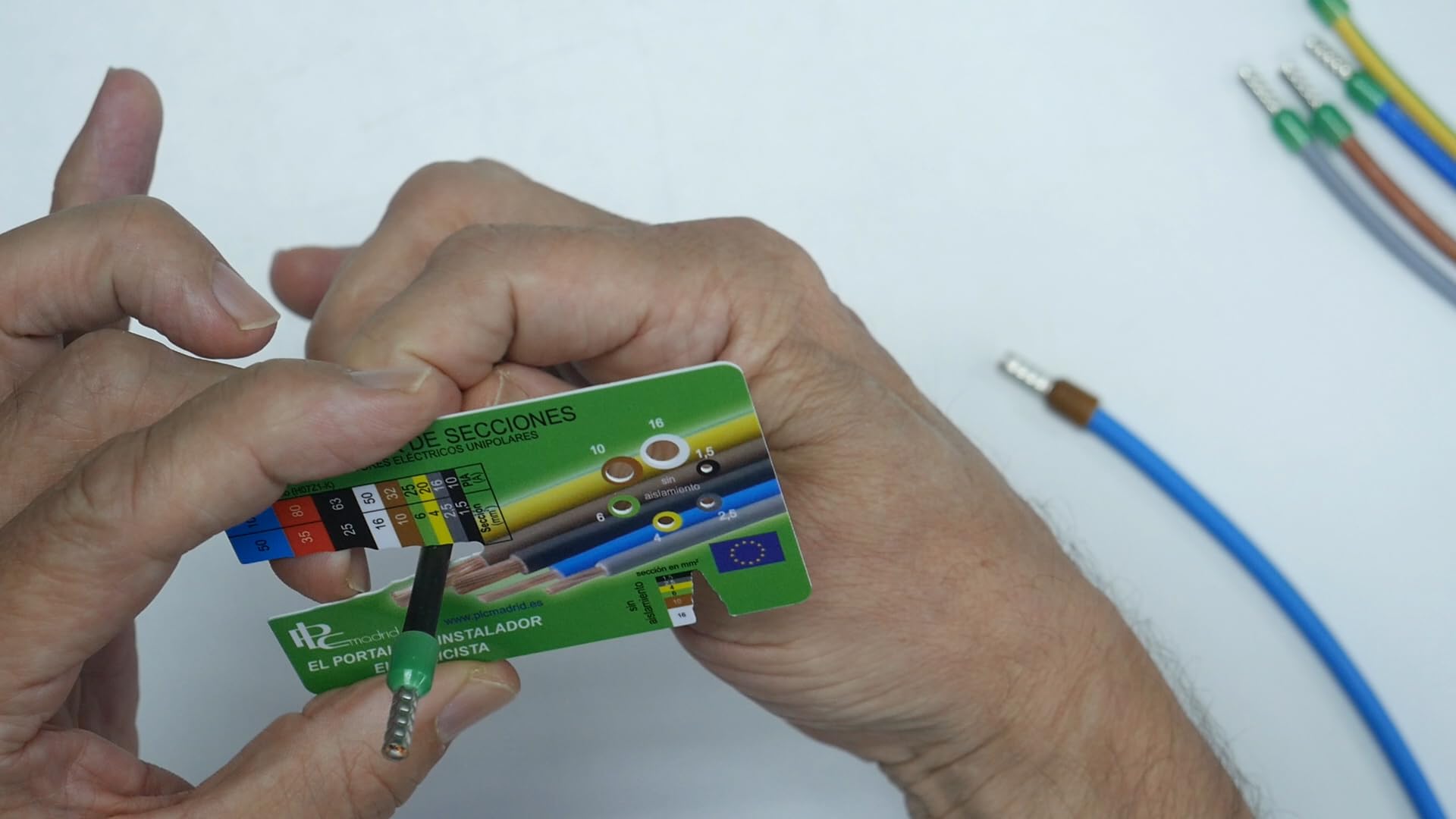 Genérico Comprobador de secciones de conductores eléctricos