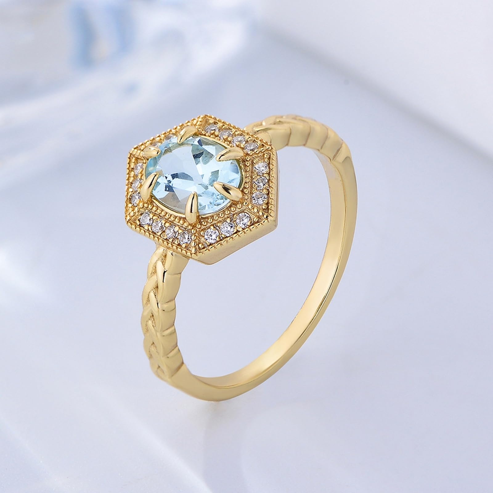 Bague pour femme en or jaune 9 carats avec topaze