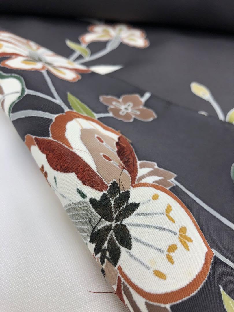 Amazon.co.jp: 付け下 千切屋謹製 羽衣染 刺繍 手描 紅消鼠色 正絹 