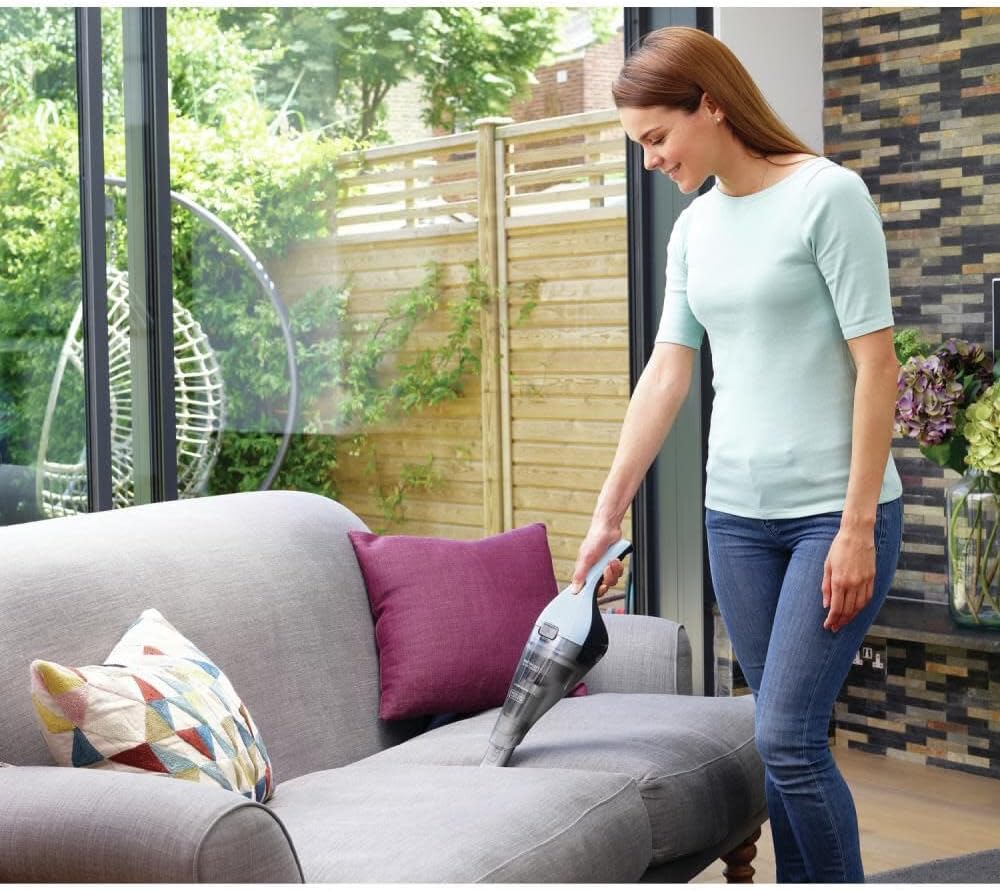 BLACK+DECKER dustbuster Cordless Handheld Vacuum Cleaner, Home and Car Vacuum with Crevice Attachment (HNVC215B12)