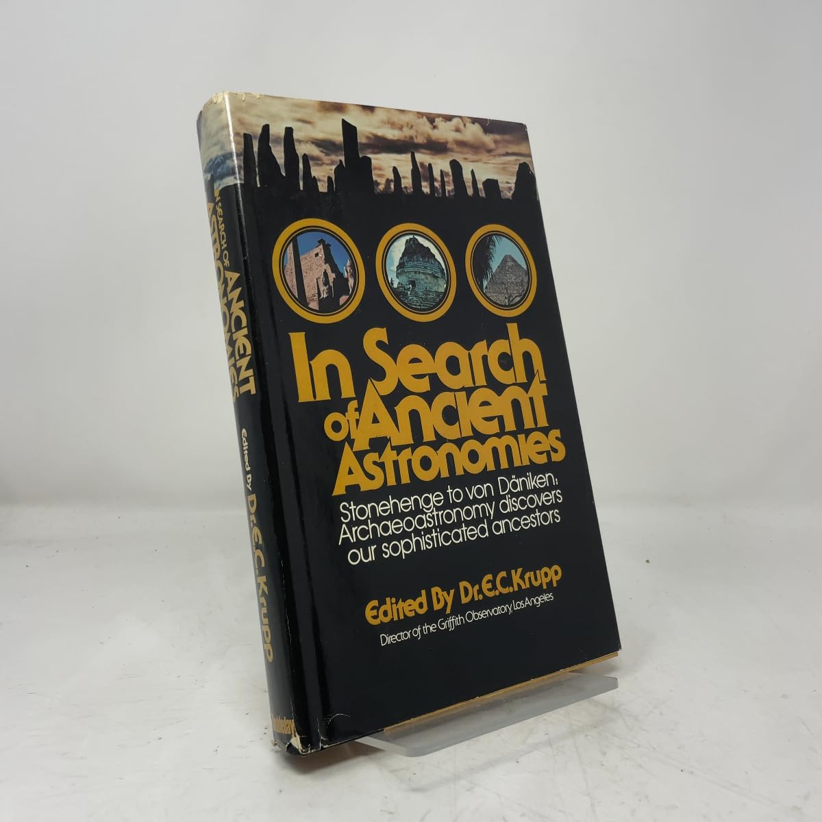 Buy In Search of Ancient Astronomies — BookShops.in
