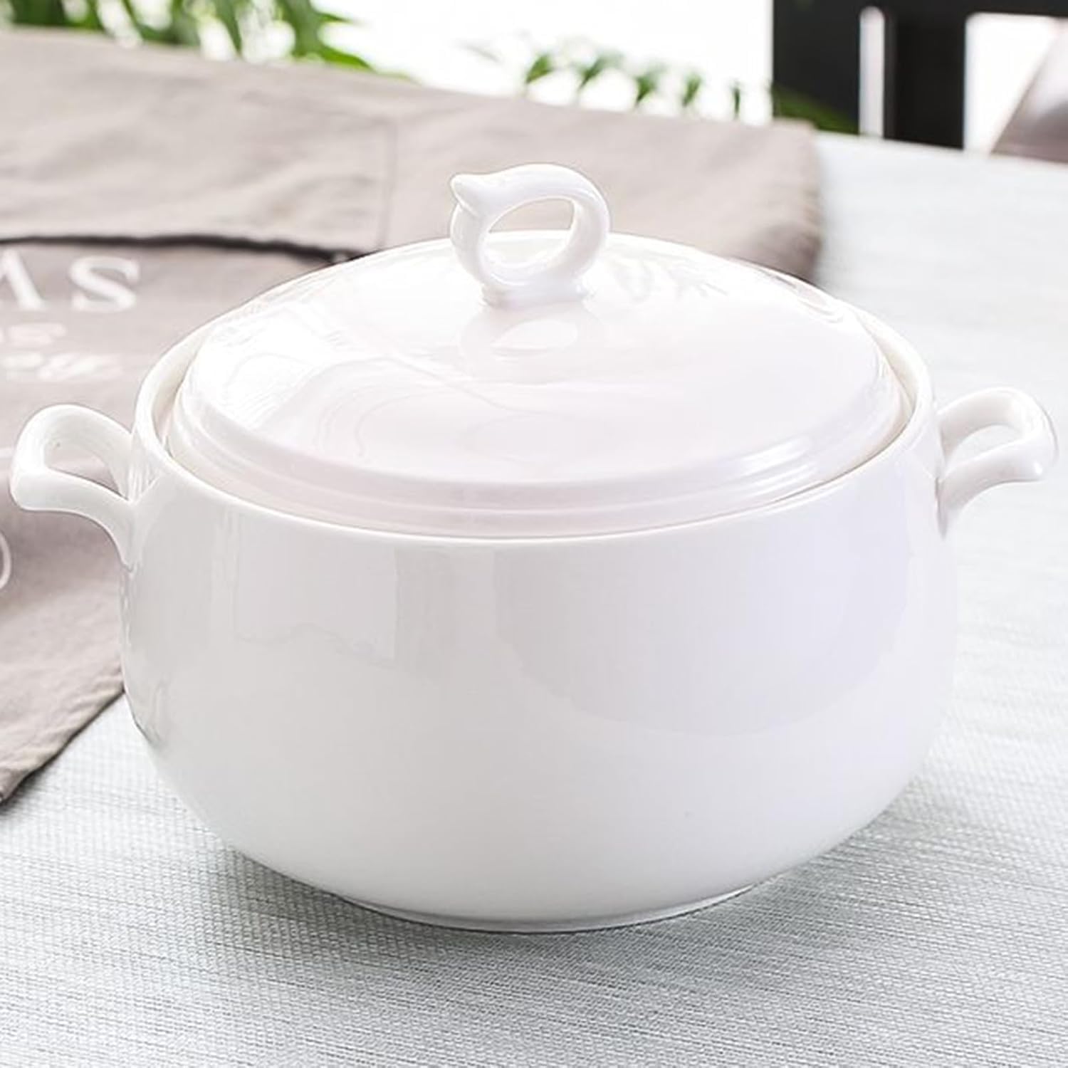 Ceramiczna miska do zupy z pokrywką, okrągła porcelanowa miska do domu i restauracji, nadaje się do mycia w zmywarce i piekarnika, idealna do serwowania i dekoracji, pojemność 2 l