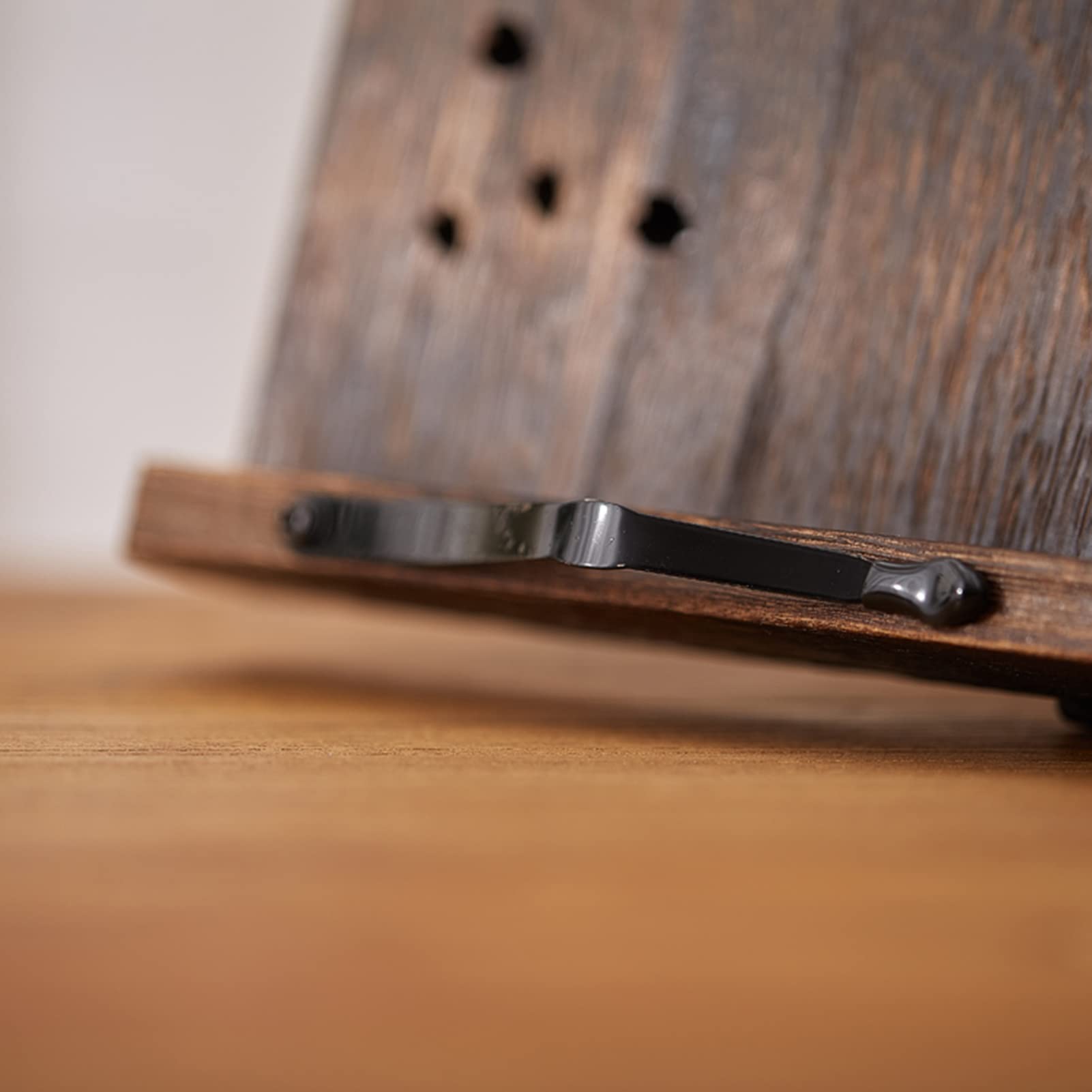 Liu- Supporto da Lettura da Tavolo in Legno Rustico con Motivo A Nodo Cinese Cavo, Supporto Ad Angolo Regolabile per Spartiti Libri di Testo Tablet PC Phone Cookbook (Size : L)