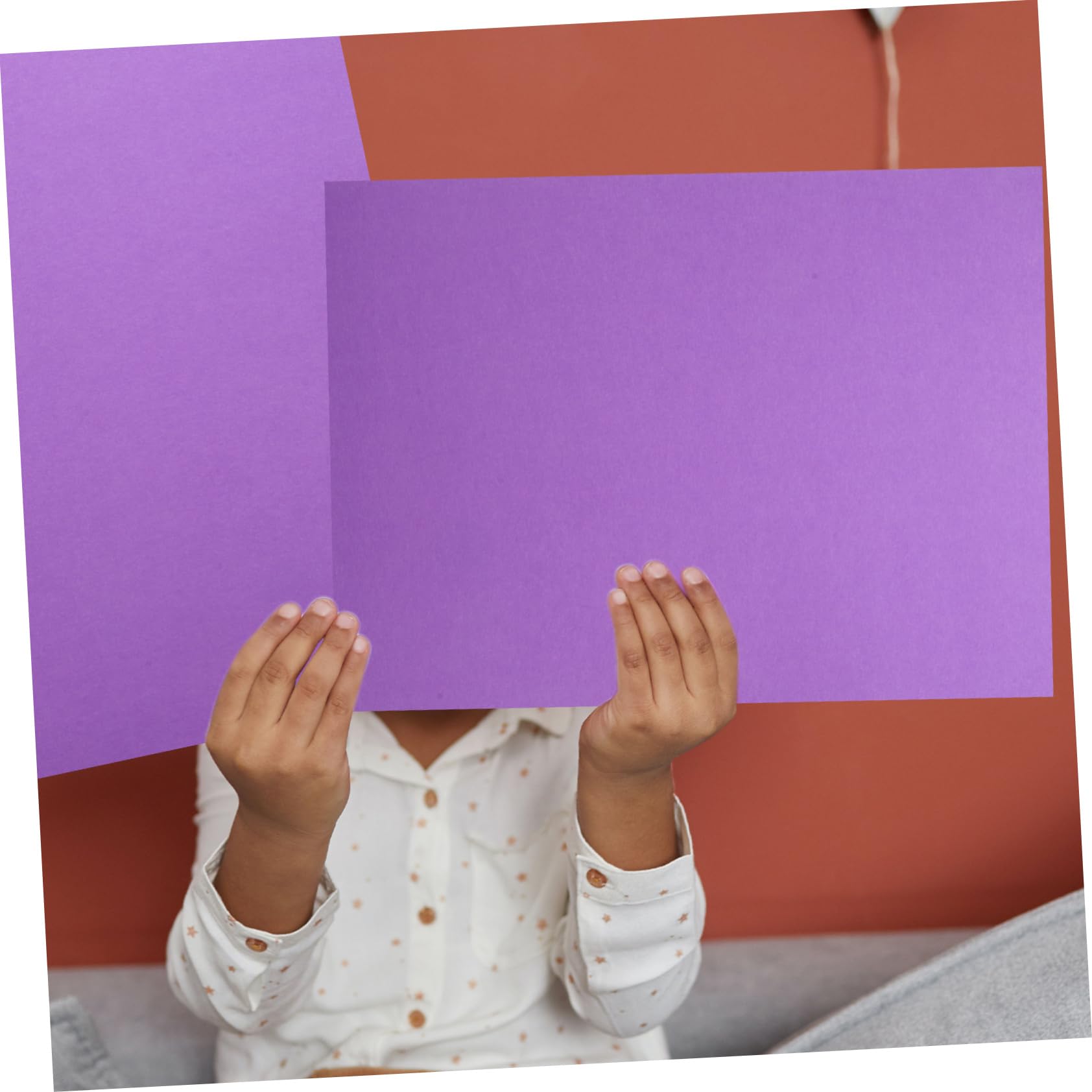 TEHAUX Lila Bastelkarton Vielseitig Einsetzbar aus Papier 50 Blatt Zuschneidbar für Bastelarbeiten und Kartenherstellung