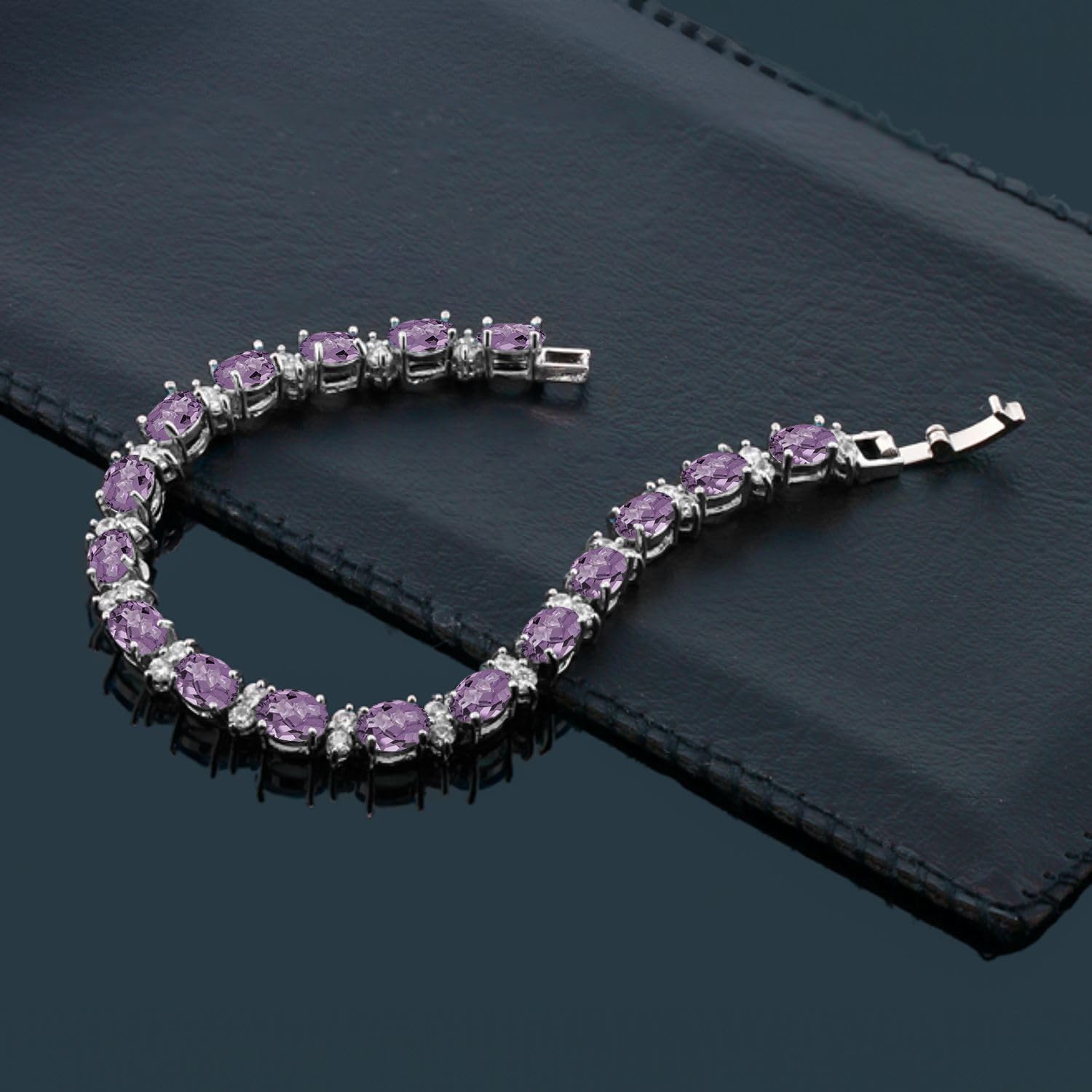 Gem Stone King 20.00 Ct Gorgeous Oval and Round 7 Inch Sparkling Cubic Zirconia CZ Tennis Bracelet For Women - Image 3