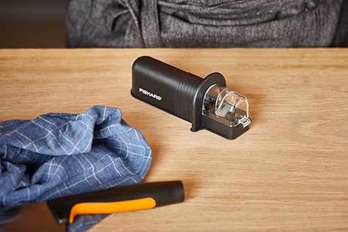 Miniatura 10 de Fiskars, Afilador de cuchillos con piedra de afilar de cerámica, tamaño único, negro