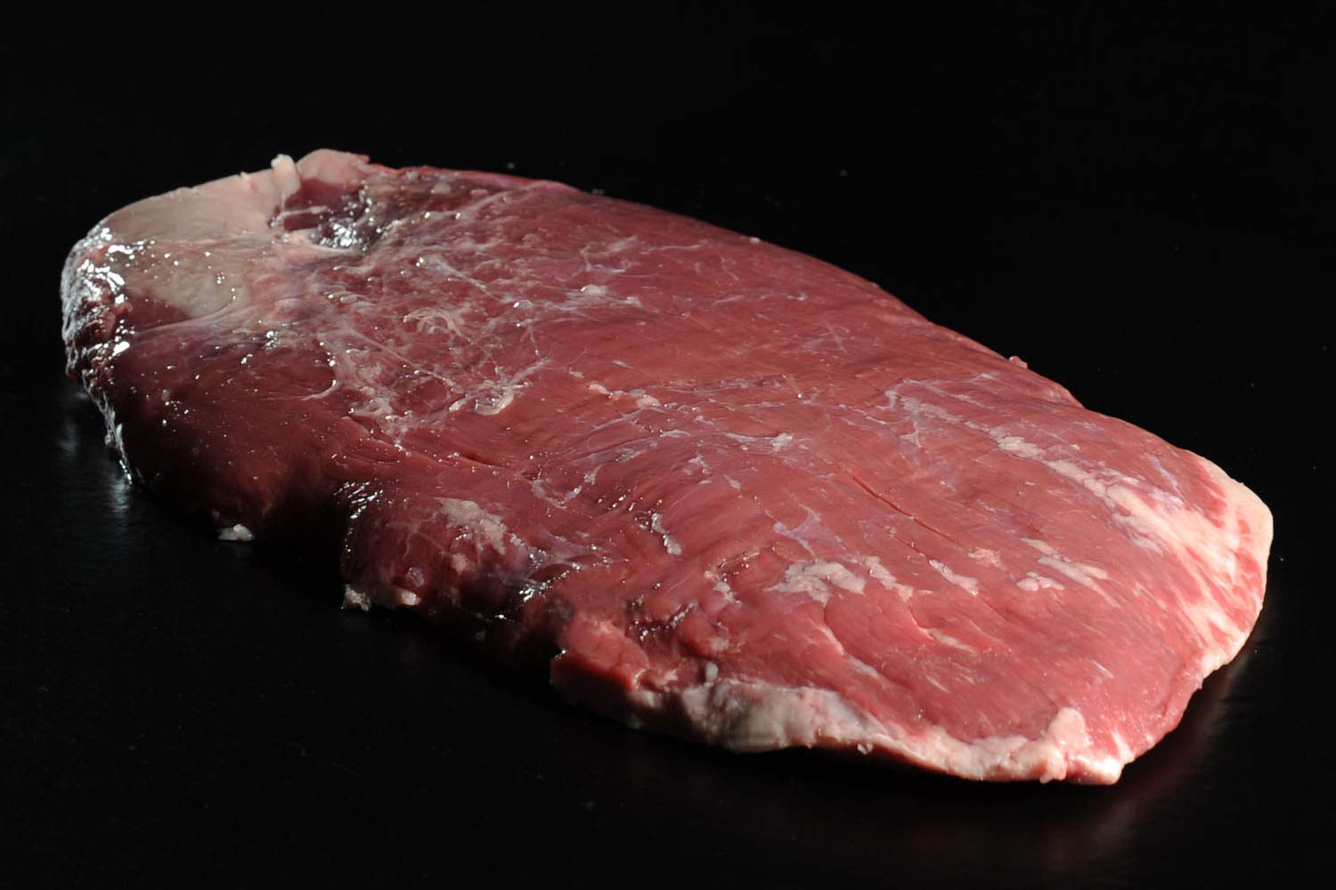 US-BEEF Flanksteak (800g) - zum Grillen oder Kurzbraten - Getreidefütterung (Grain Feed) aus Nebraska (Amerika) - zart & aromatisch