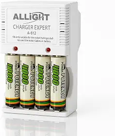 Kit Completo Carregador de Pilhas e Baterias 9V Bivolt + 4 Pilhas AA 4700 mAh Recarregáveis Ni-MH – com LED Indicador para Controles, Brinquedos, Lanternas e Aparelhos Eletrônicos