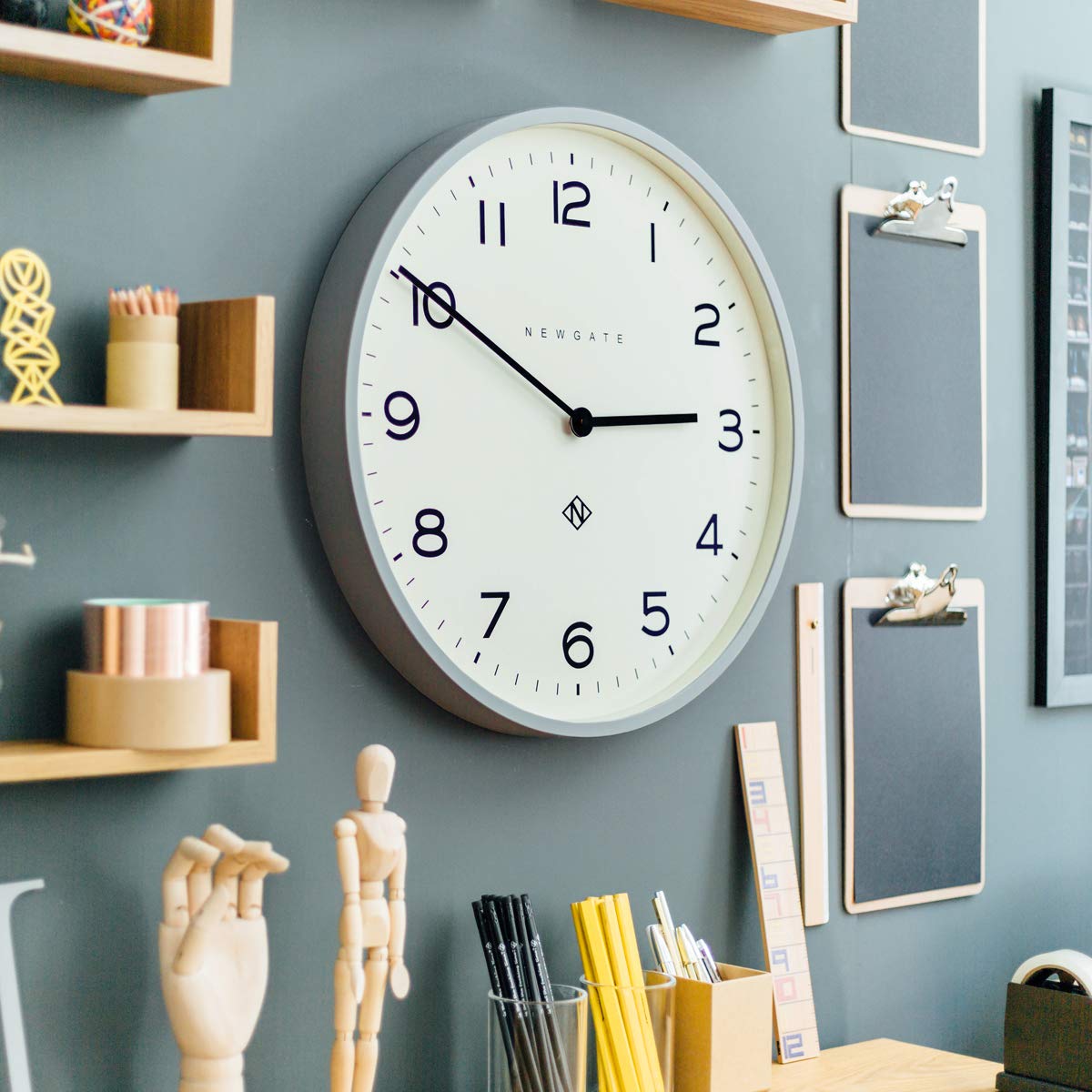 Amazon.com: NEWGATE® Echo Number One Large Wall Clock | Modern