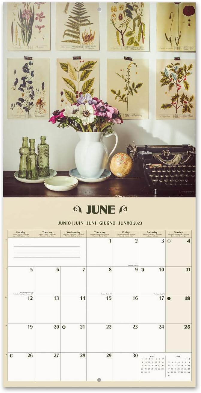 Grupo Erik Vintage Wall Calendar 2023 12' X 12' FSC| 12 Month Planner | Square Wall Calendar 2023 | Family Planner Calendar 2023 | Vintage Calendar 2023 | + 4 Bonus Months