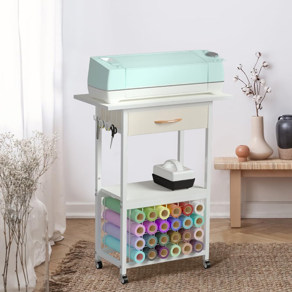 Organizzatori e contenitori compatibili con macchine Cricut, carrello portaoggetti con cassetto, tavolo artigianale con supporti per rotoli in vinile, postazione di lavoro con ruote, bianco