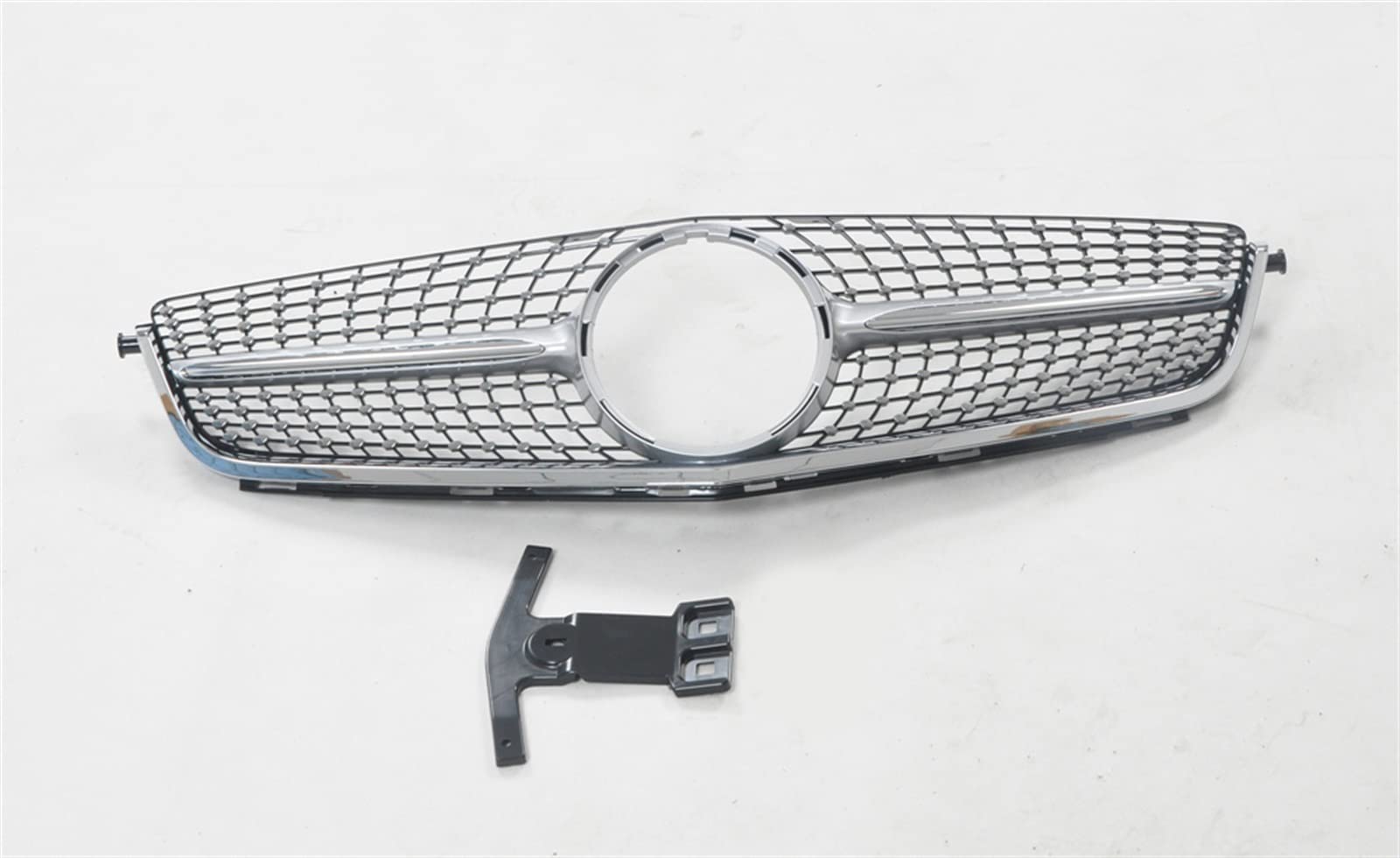CHEVVY Griglie Radiatore Sportive Griglia Anteriore per Benz C63 AMG W204 2012-2014 Silver Diamond Style Car Upper Bumper Hood Mesh Grid Accessori
