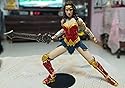 McFarlane DC Wonder Woman 1984 – Action Figure 7″ In Armatura Dorata Con Ali E Base, Collezionismo