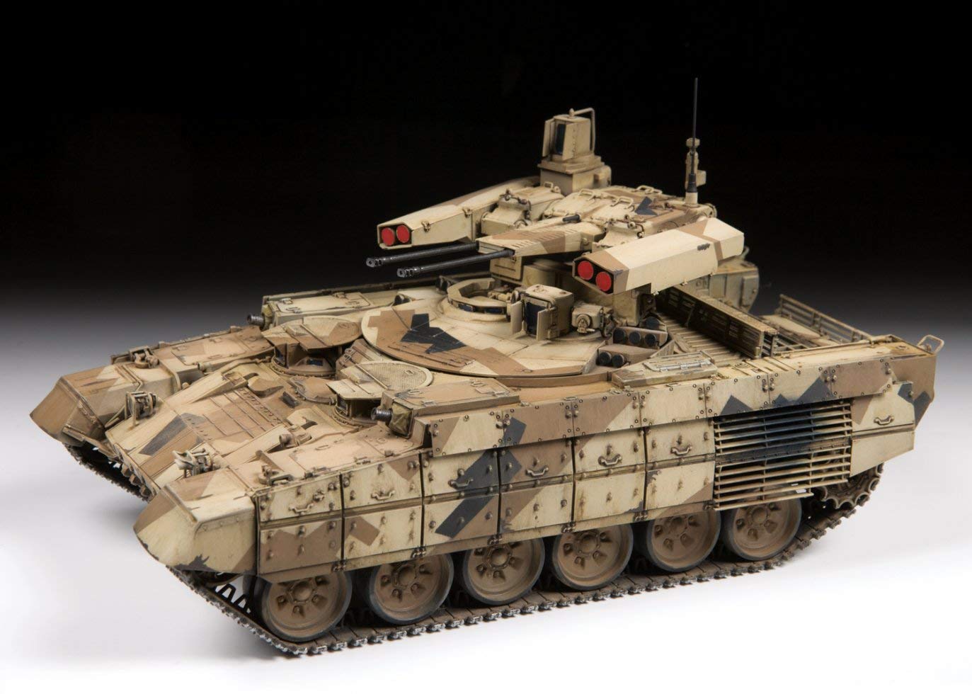 Amazon | ズベズダ 1/35 ロシア軍 BMPT-72 ターミネーター2 火力支援