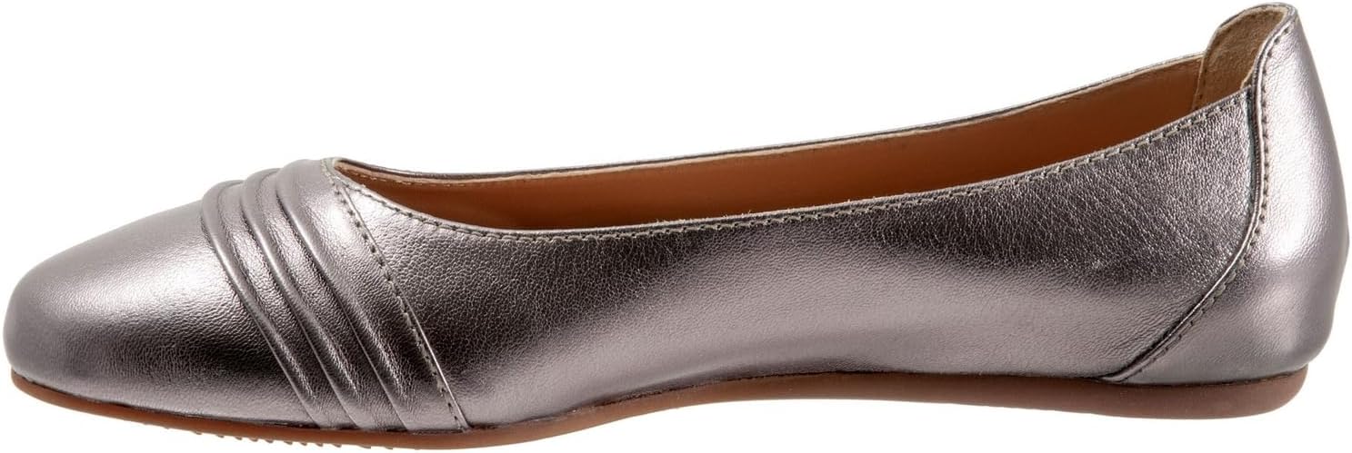 SoftWalk Women's Safi Ballet Flat Pewter
