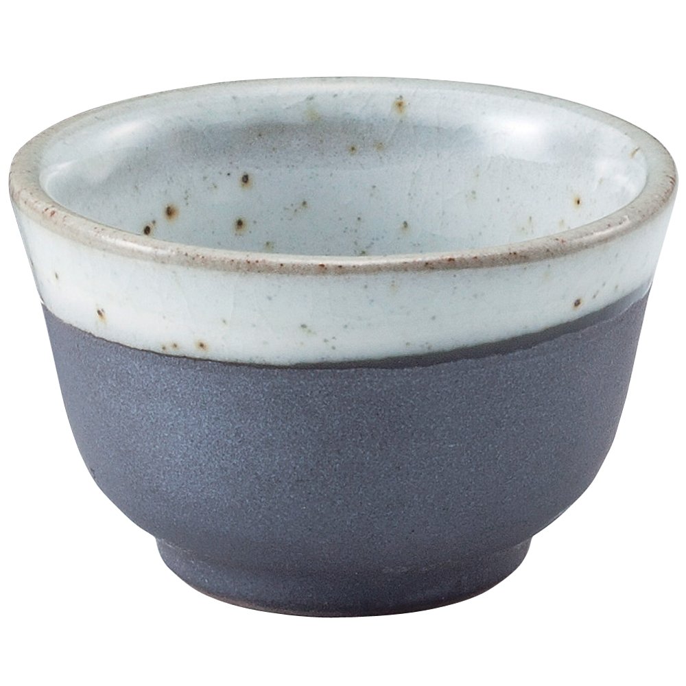 Amazon.co.jp: 山下工芸 盃・ぐい呑み 白 φ6.4×4.2cm 鉄結晶ぐい呑