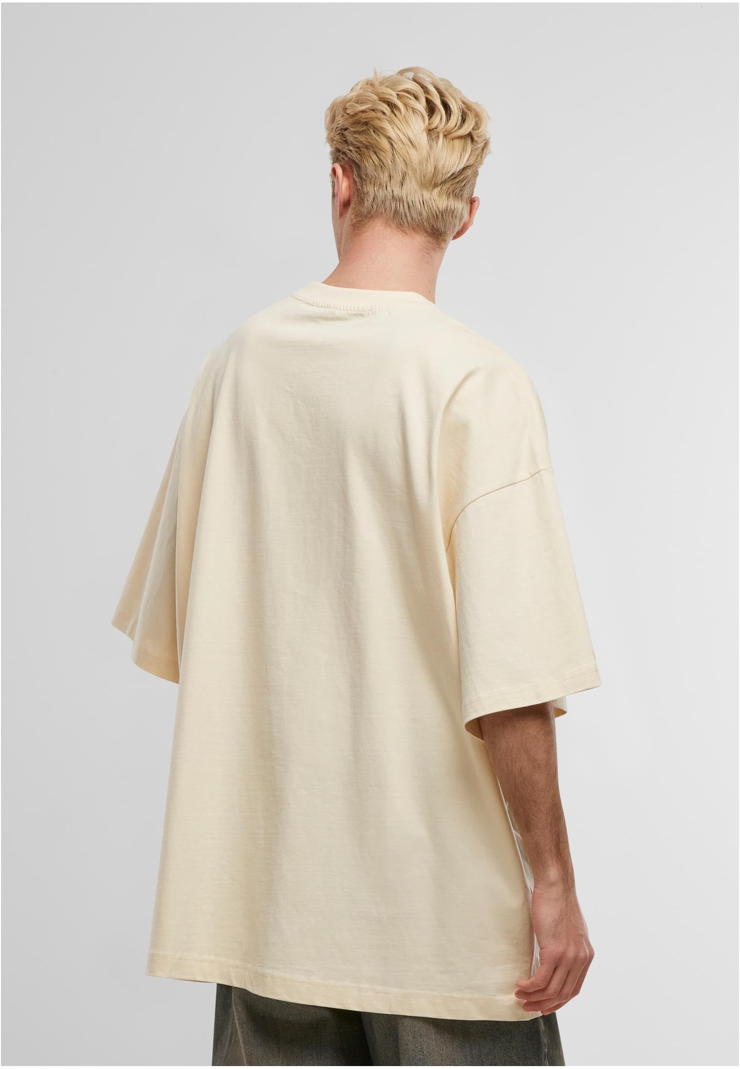 Mister Tee Koszulka Mężczyźni Mt10180-los Angeles Wording New Huge Tee (1 w zestawie)