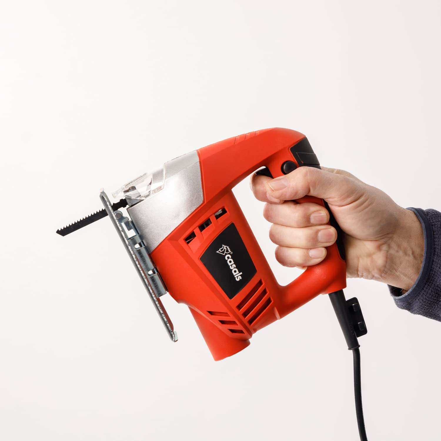 Casals SA400 wyrzynarka 400 W, 3000 obr./min, cięcia ukośne do 45 stopni, tnie wszystkie rodzaje materiałów. Mocna, wytrzymała, lekka, miękka w dotyku uchwyt