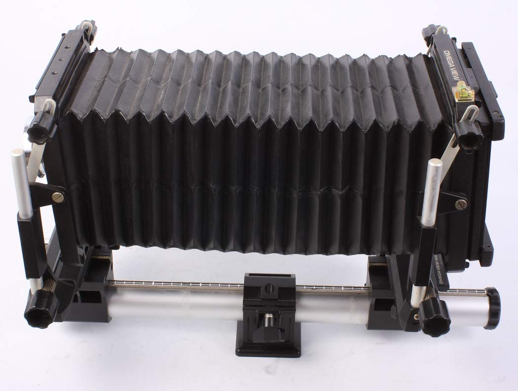 Amazon.com : Toyo Omega 45E 4X5 View Camera with 210MM F 5.6 Lens