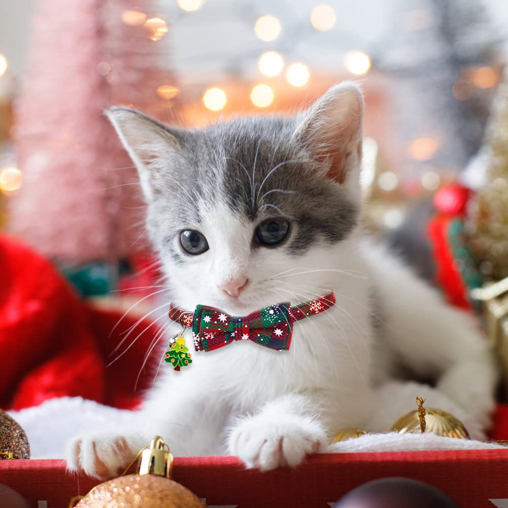 YUJUN 3er-Pack Weihnachts-Katzenhalsbänder mit Fliege und Glocke, verstellbar, kariert, Schneeflocke, Halsband, Schnalle, Sicherheit für Welpen, Kätzchen