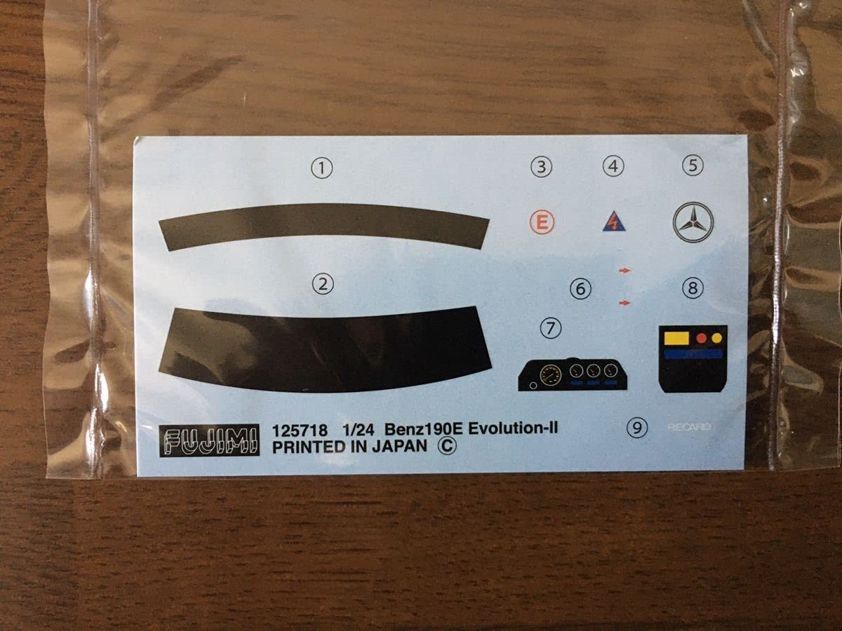 Amazon | フジミ 1/24 Mercedes Benz 190E 2.5-16 Evolution Ⅱ