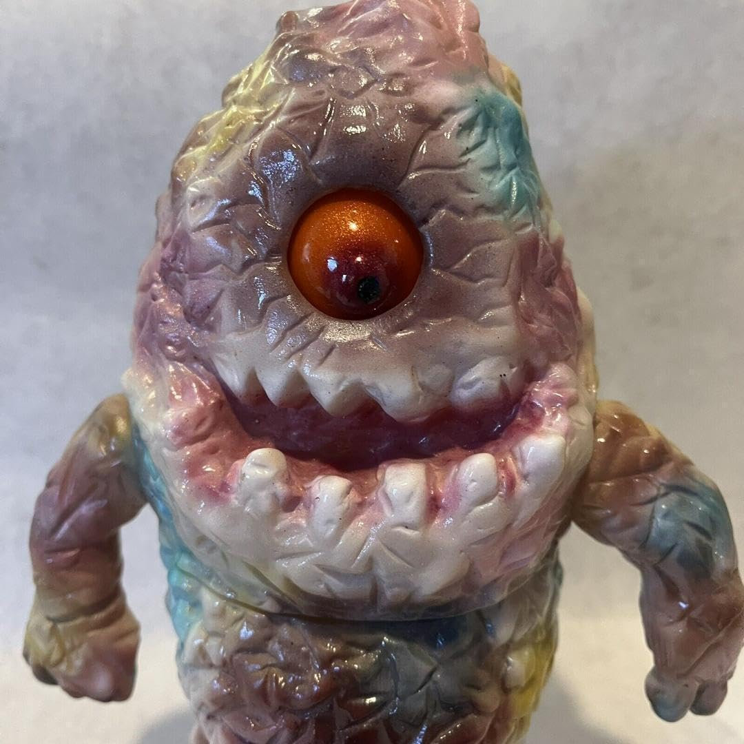 zollmen ゾルメン ズドン 蓄光ホワイトizumonster zollmen ゾルメン ズドン 蓄光ホワイトizumonster